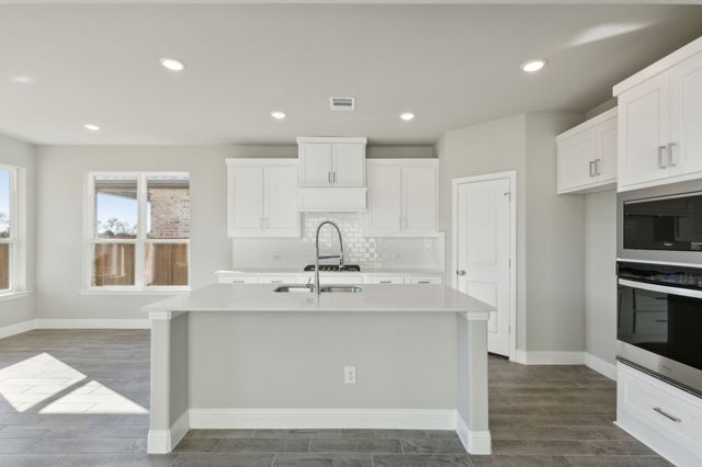 707 Parrino Parkway, Princeton, TX 75407