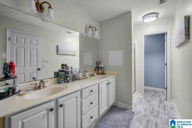 158 SOMMERSBY CIRCLE, Pelham, AL 35124