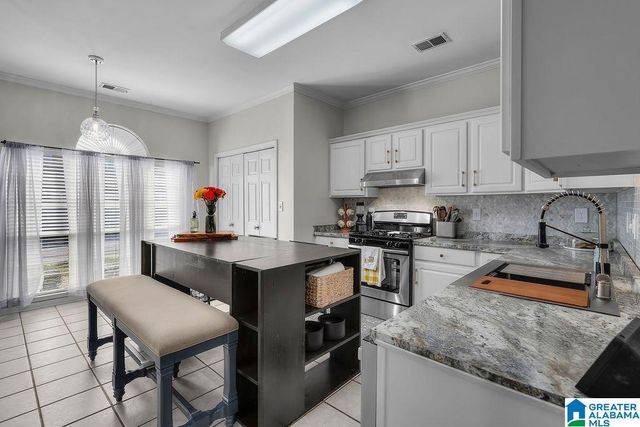 158 SOMMERSBY CIRCLE, Pelham, AL 35124