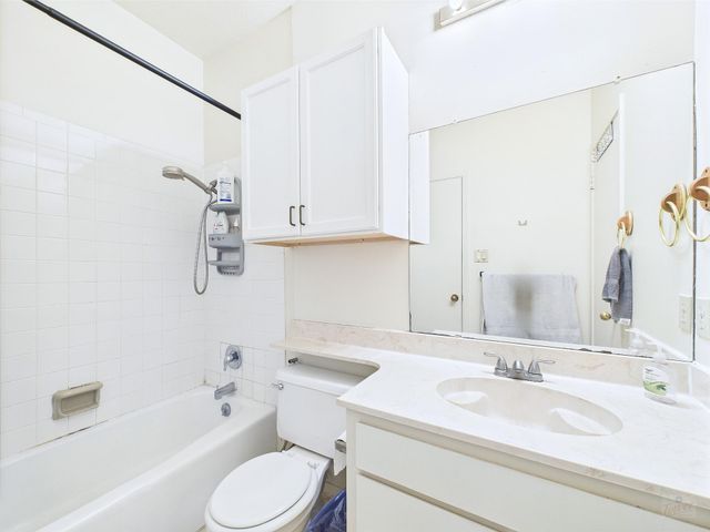 2905 Swisher ST 205, Austin, TX 78705