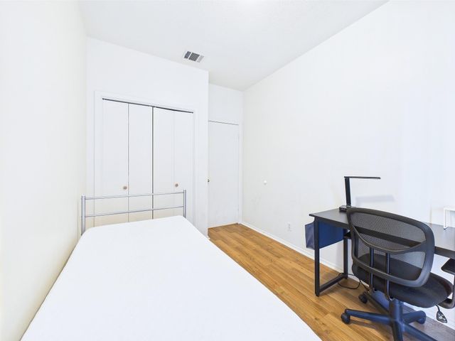 2905 Swisher ST 205, Austin, TX 78705