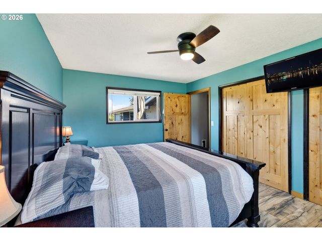 17623 S WINDY CITY Rd, Mulino, OR 97042