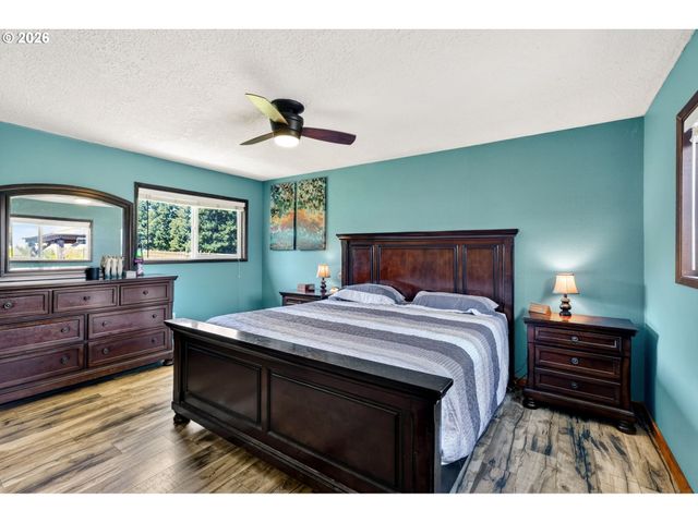 17623 S WINDY CITY Rd, Mulino, OR 97042