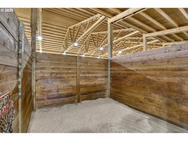 17623 S WINDY CITY Rd, Mulino, OR 97042