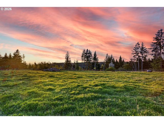 17623 S WINDY CITY Rd, Mulino, OR 97042