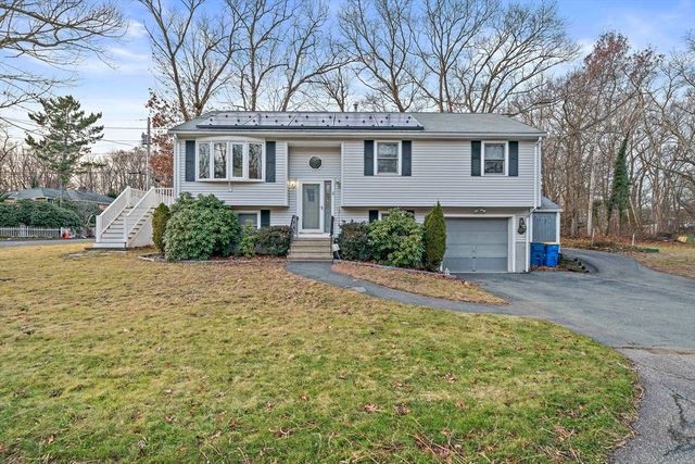 4 Evan Cain Way, Randolph, MA 02368