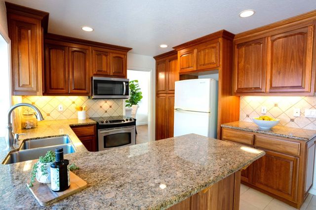 961 Chemise Drive, San Jose, CA 95136