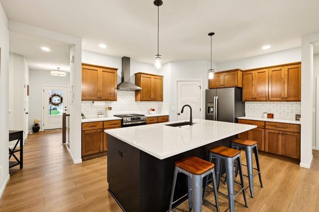 525 Fox Den Drive, Waunakee, WI 53597