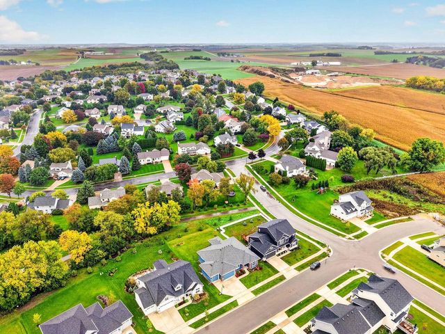 525 Fox Den Drive, Waunakee, WI 53597