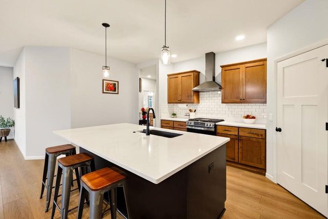 525 Fox Den Drive, Waunakee, WI 53597