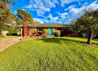 704 Sullivan CIR, Virginia Beach, VA 23455