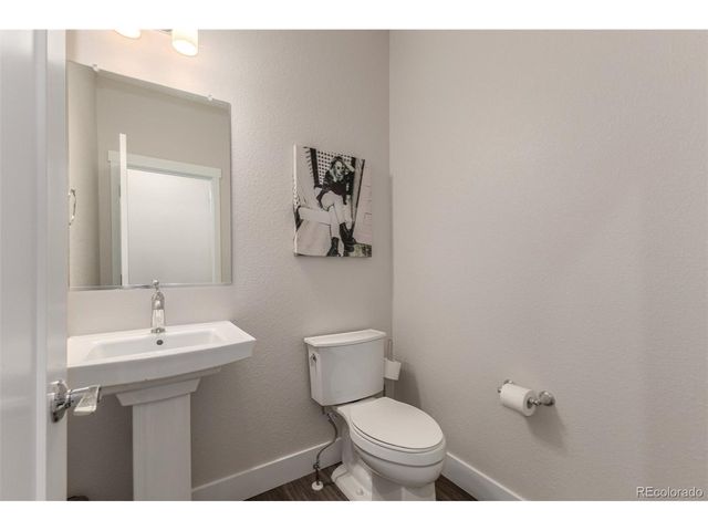 2563 W 69th Pl, Denver, CO 80221