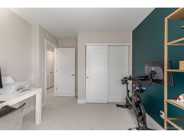 2563 W 69th Pl, Denver, CO 80221