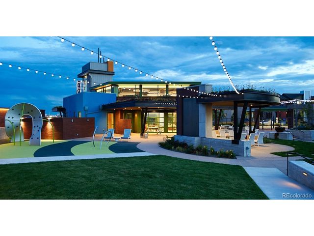 2563 W 69th Pl, Denver, CO 80221