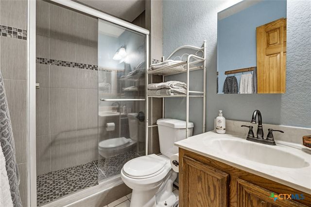 302 W Anderson Avenue, Copperas Cove, TX 76522