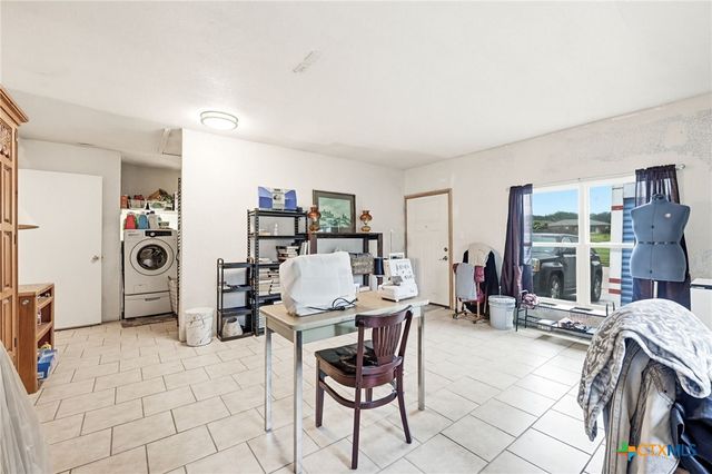 302 W Anderson Avenue, Copperas Cove, TX 76522