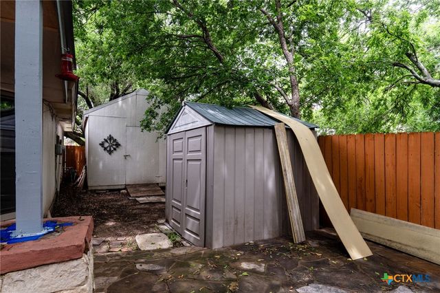 302 W Anderson Avenue, Copperas Cove, TX 76522