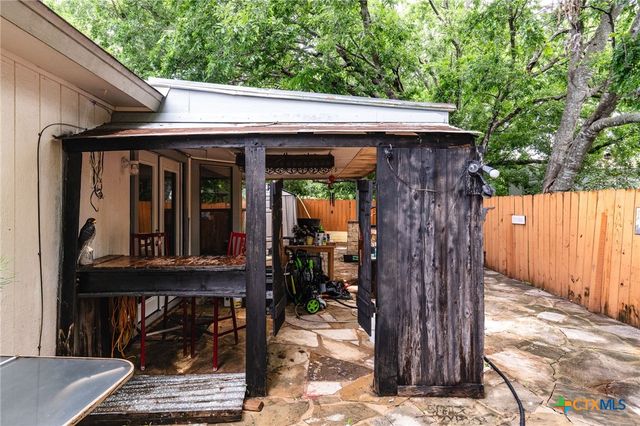 302 W Anderson Avenue, Copperas Cove, TX 76522