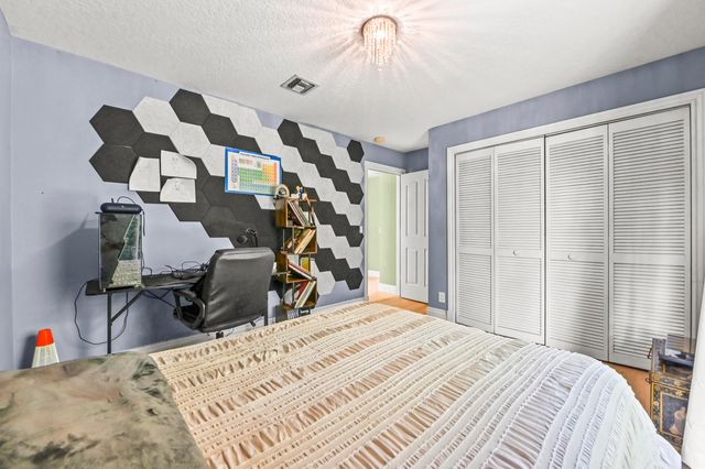 12369 157th Street N, Jupiter, FL 33478