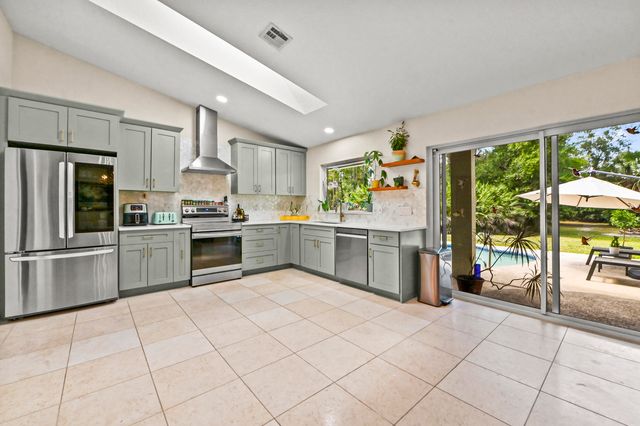 12369 157th Street N, Jupiter, FL 33478