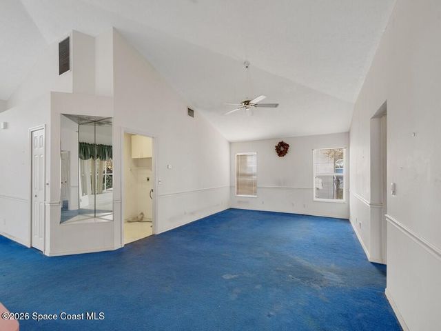 5718 NW North Macedo Boulevard, Port St. Lucie, FL 34983