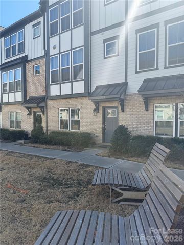 920 Mary Max Drive, Davidson, NC 28036