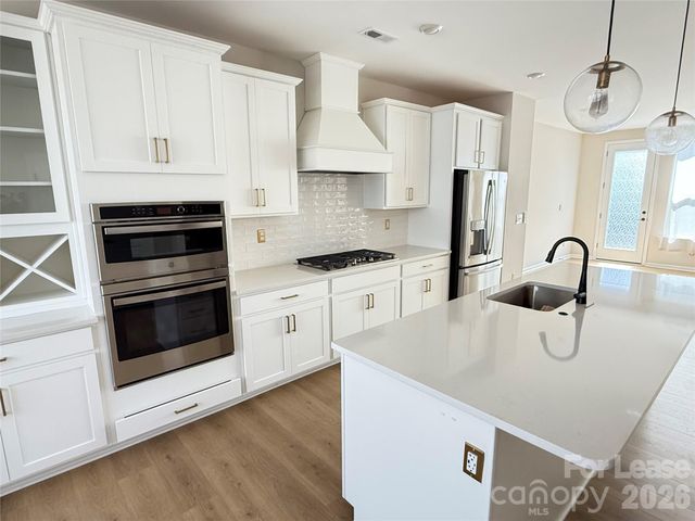 920 Mary Max Drive, Davidson, NC 28036