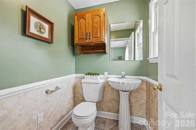 173 Chestnut Grove Road, Statesville, NC 28625