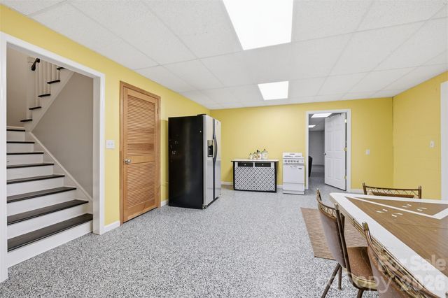 173 Chestnut Grove Road, Statesville, NC 28625