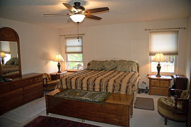 1897 Candela Street, Santa Fe, NM 87505