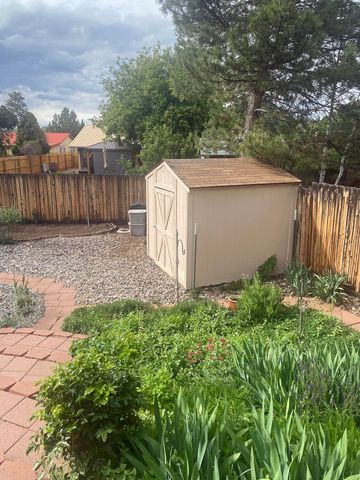 1897 Candela Street, Santa Fe, NM 87505
