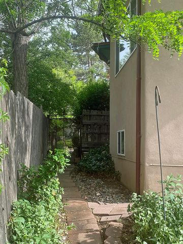 1897 Candela Street, Santa Fe, NM 87505