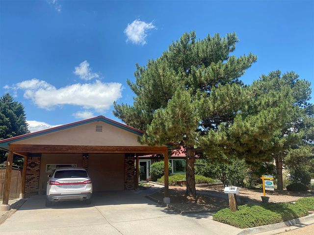 1897 Candela Street, Santa Fe, NM 87505
