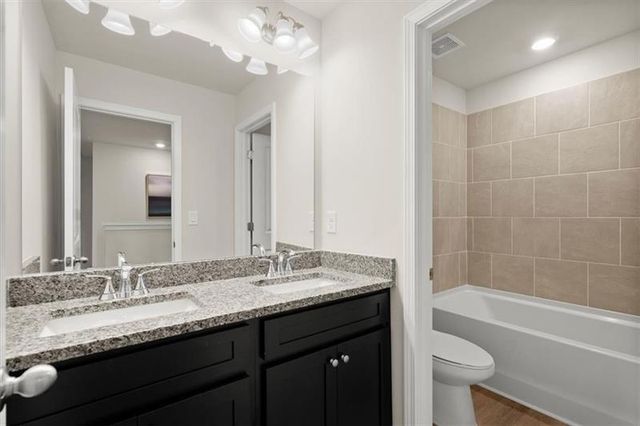 897 Pensive Run, Dacula, GA 30019