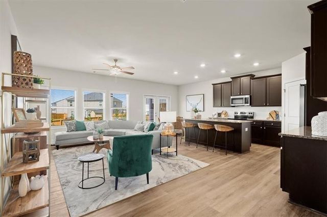 897 Pensive Run, Dacula, GA 30019