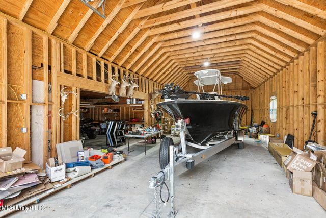 5080 Longbow Drive, Kiln, MS 39556