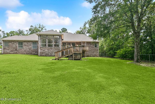 5080 Longbow Drive, Kiln, MS 39556