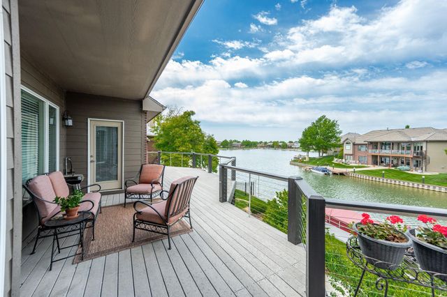 2133 W Harborlight, Wichita, KS 67204