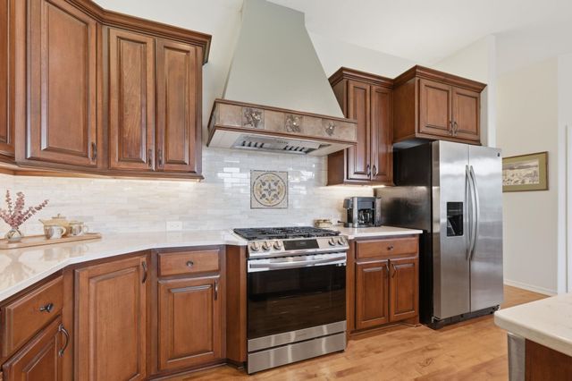 2133 W Harborlight, Wichita, KS 67204