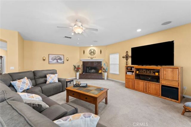 38256 Wild Poppy, Yucaipa, CA 92399