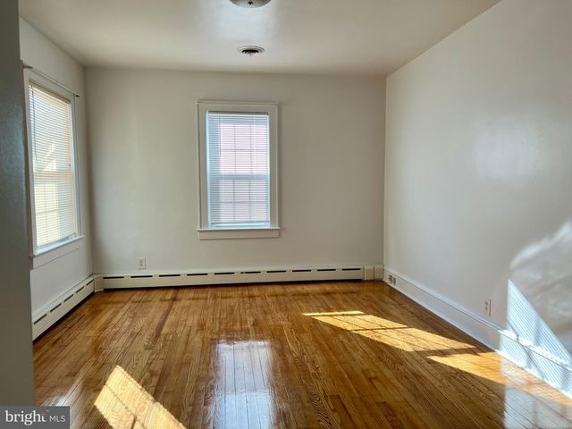 289 N RIVER DR, Pennsville, NJ 08070