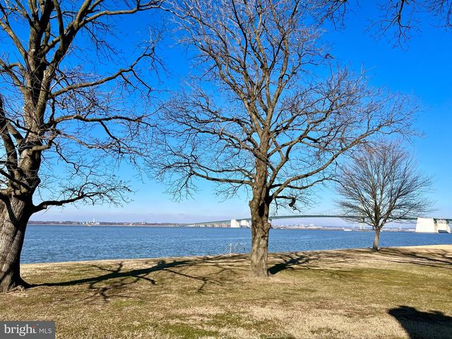 289 N RIVER DR, Pennsville, NJ 08070