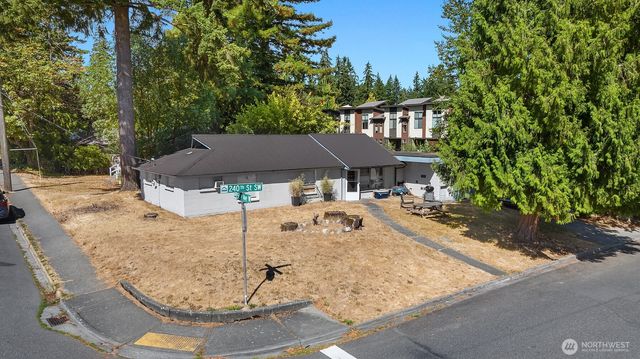 5507 240th Street SW, Mountlake Terrace, WA 98043