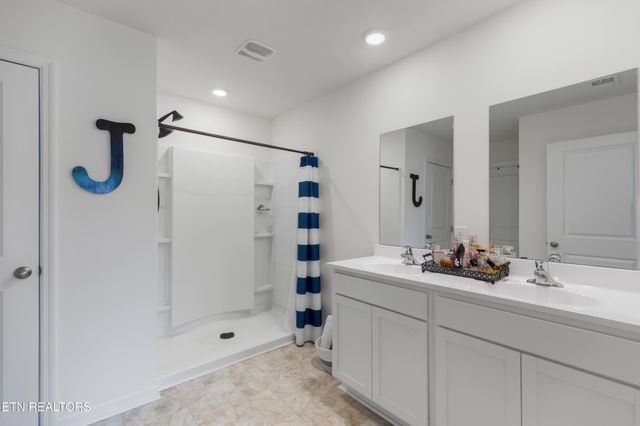 115 Lindsell Rd, Athens, TN 37303