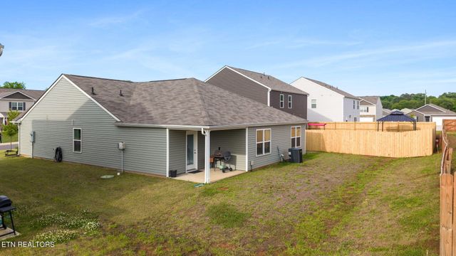 115 Lindsell Rd, Athens, TN 37303