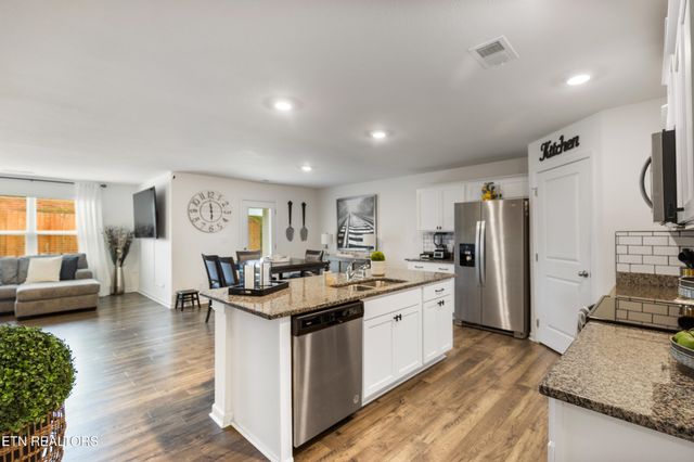 115 Lindsell Rd, Athens, TN 37303