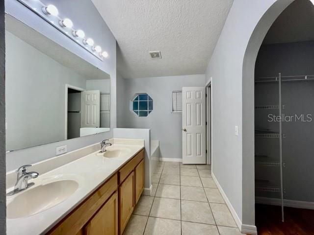 115 JEFFERSON BOULEVARD, Davenport, FL 33897