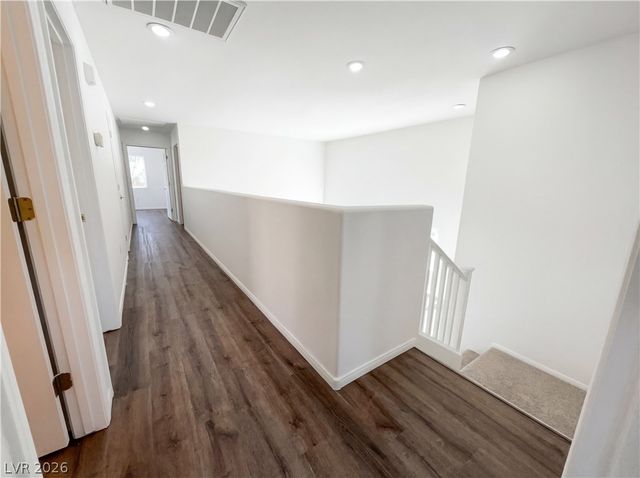 4378 Mangrove Bay Street, Las Vegas, NV 89147