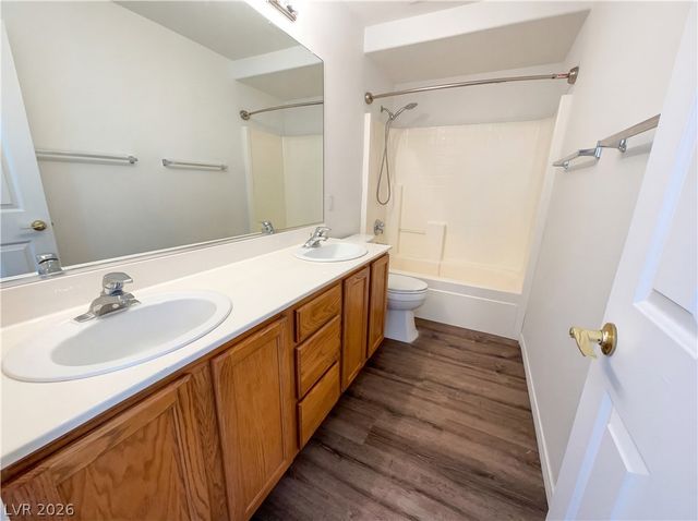 4378 Mangrove Bay Street, Las Vegas, NV 89147