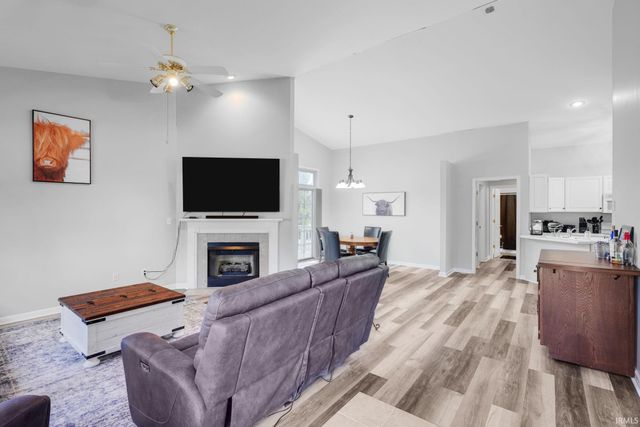 3912 N Whitewood Way, Bloomington, IN 47404